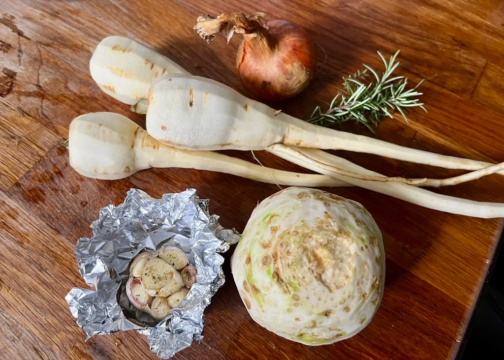 Ingredienten voor pastinaak knolselderijsoep
