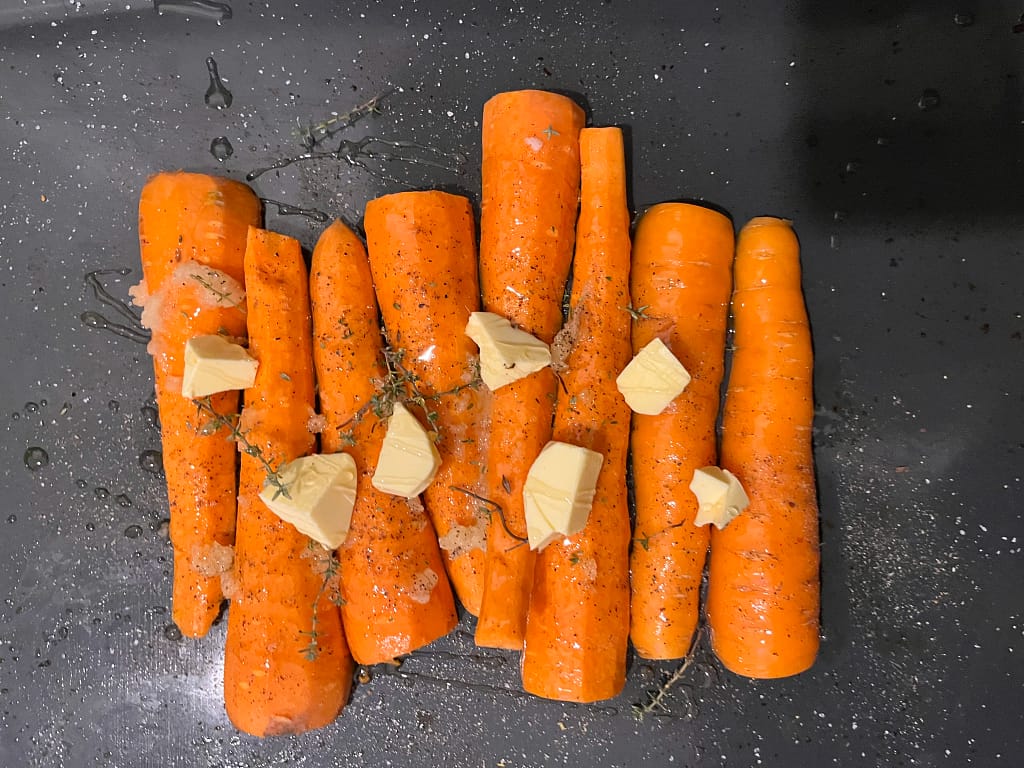 Wortel uit oven met tijm en boter