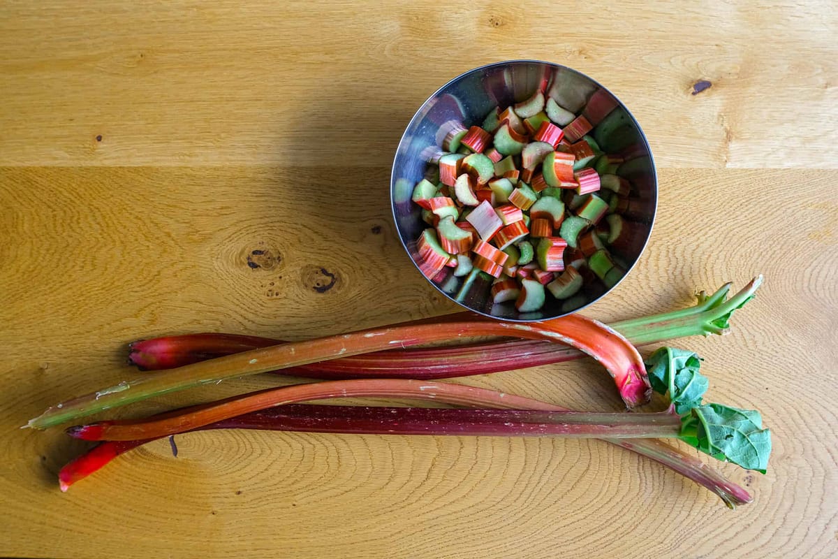 Overzicht van de seizoensgroenten en fruit in april